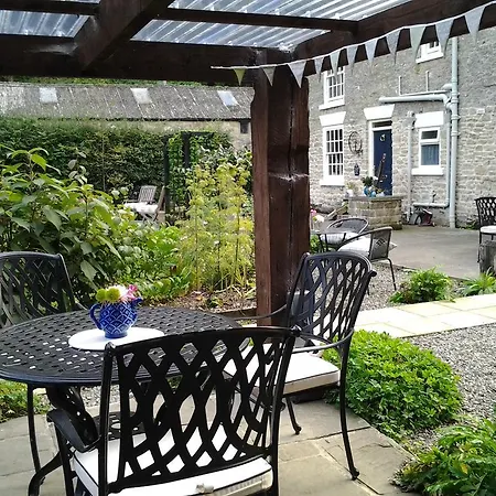 Lowther House Couette-café 4*