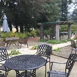 Lowther House بيكرينغ