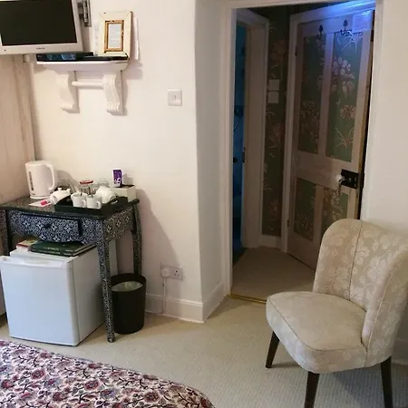 Lowther House Bed and Breakfast